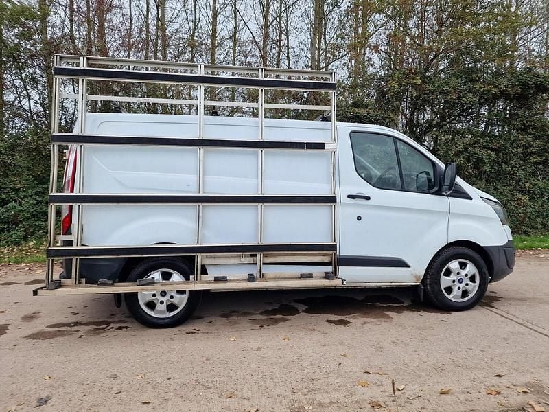 Used Ford Transit Custom 100 HP (73 kW) 2015 White Van