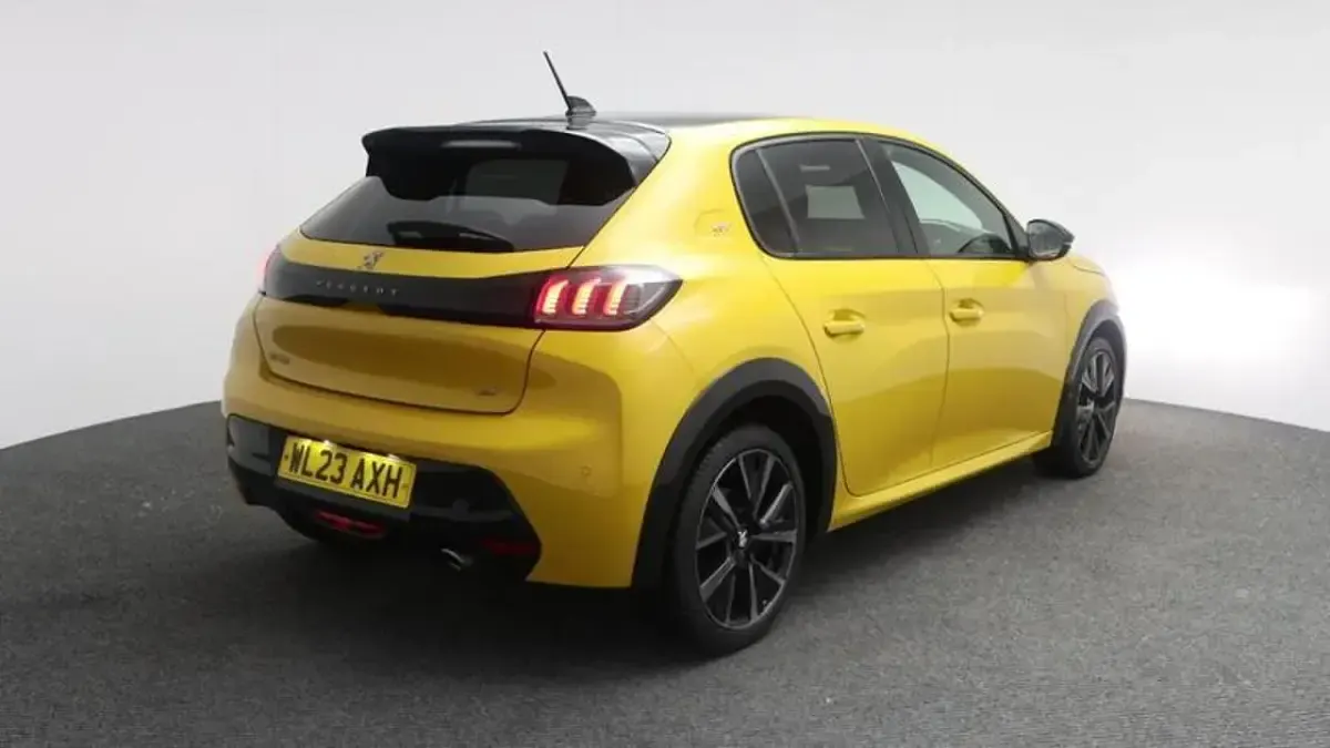 Gebraucht Peugeot 208 GTi 100 PS (73 kW) 2023 Gelb Kleinwagen