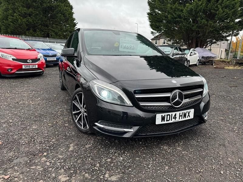 Black Used 2014 Mercedes B180 MPV | £4,295 (Super price) - Image 1/4