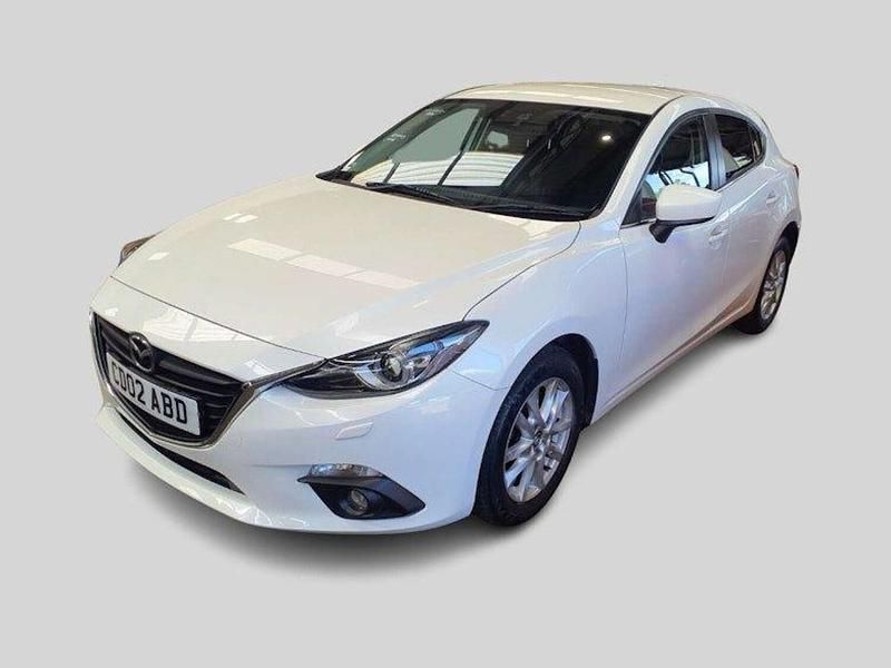 Used Mazda 3 150 HP (110 kW) 2015 White Hatchback