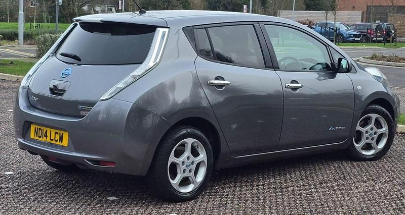 Used Nissan Leaf Acenta 80 kW (109 HP) 2014 Grey Hatchback
