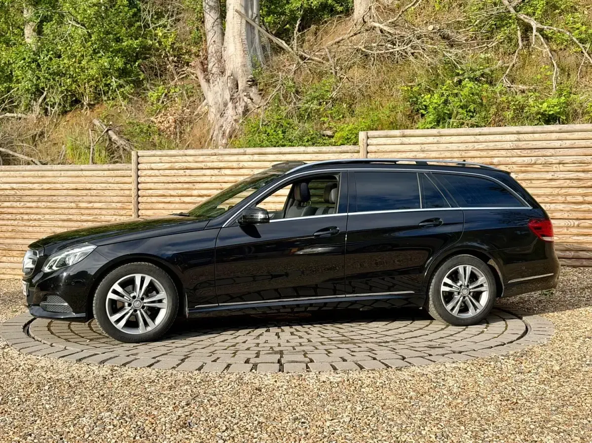 Used Mercedes E220 Premium 2015 Black Estate