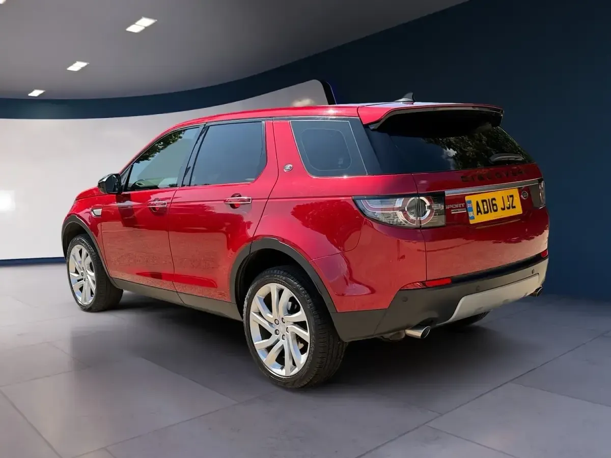 Used Land Rover Discovery Sport HSE Luxury 180 HP (132 kW) 2016 Red SUV