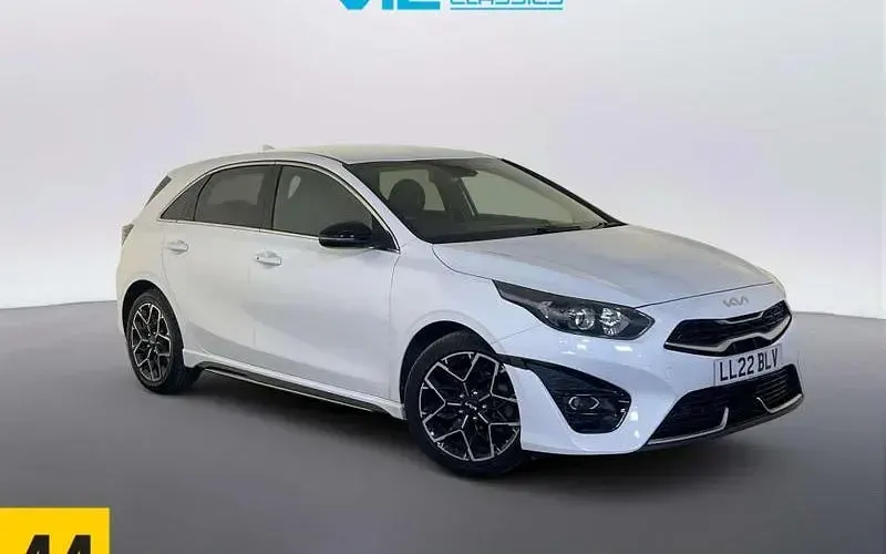 Used Kia Ceed GT-Line 160 HP (117 kW) 2022 Hatchback
