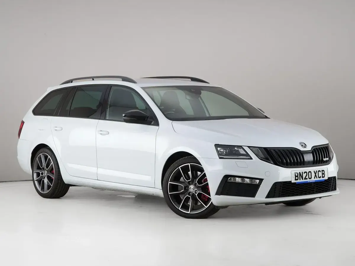 Used Skoda Octavia vRS 245 HP (180 kW) 2020 Estate