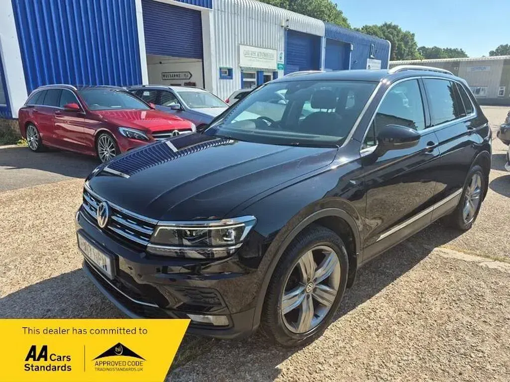 Used VW Tiguan SEL 150 HP (110 kW) 2017 Black SUV