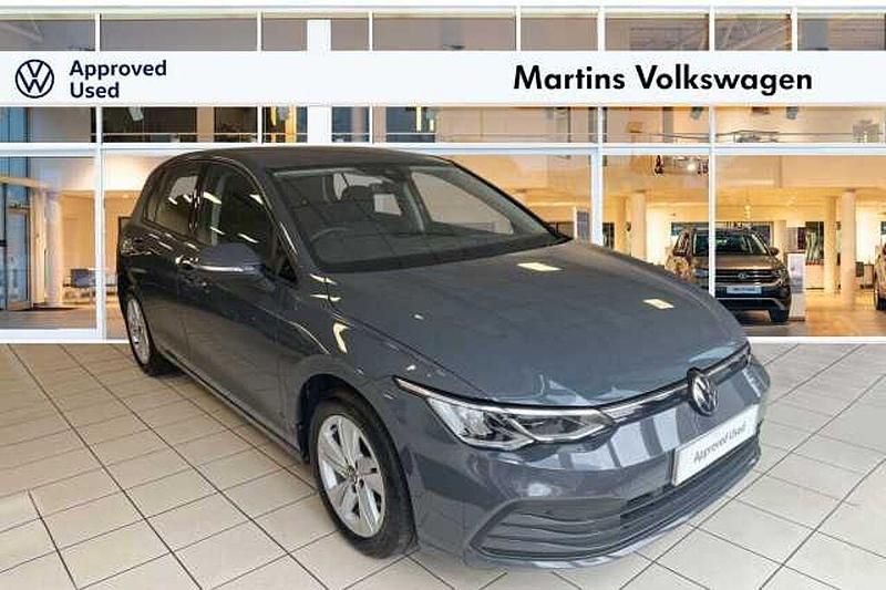 Used 2023 VW Golf VIII | £19,590 (Good price) - Image 1/4