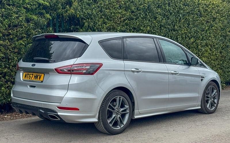 Used Ford S-MAX ST-Line 180 HP (132 kW) 2017 Silver MPV