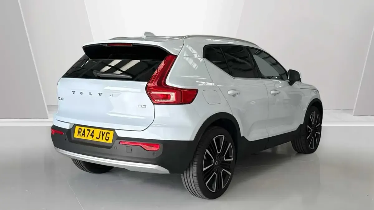 Used Volvo XC40 Ultra 161 HP (118 kW) 2025 SUV