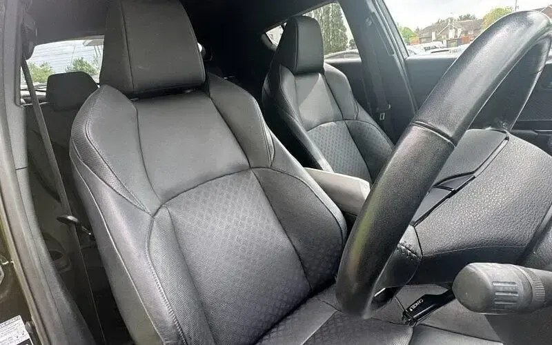 Used Toyota C-HR 184 HP (135 kW) 2022 Black SUV