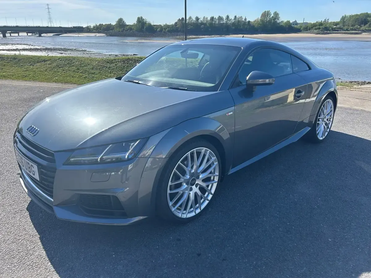 Used Audi TT S-Line 180 HP (132 kW) 2016 Grey Coupe