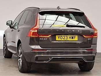 Used Volvo XC60 Plus 250 HP (183 kW) 2023 Grey SUV