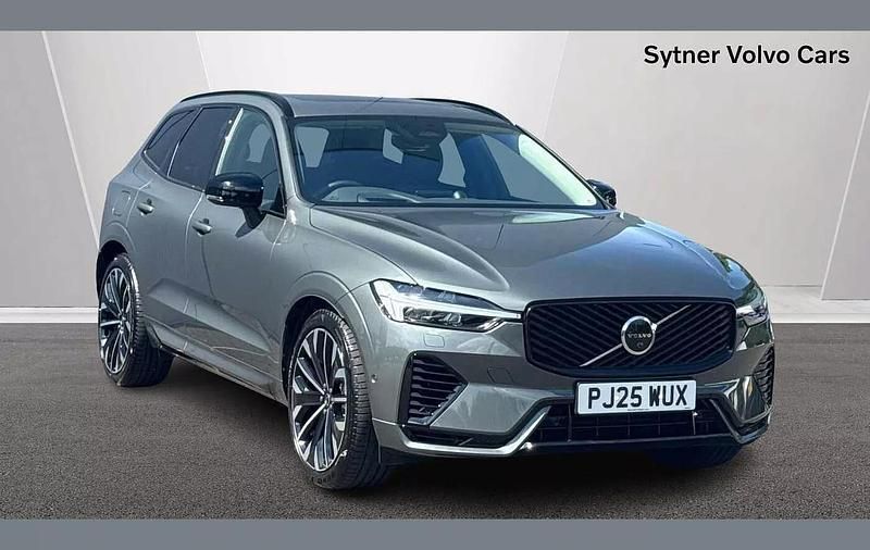Green New 2025 Volvo XC60 Ultra SUV | £63,000 - Image 1/4