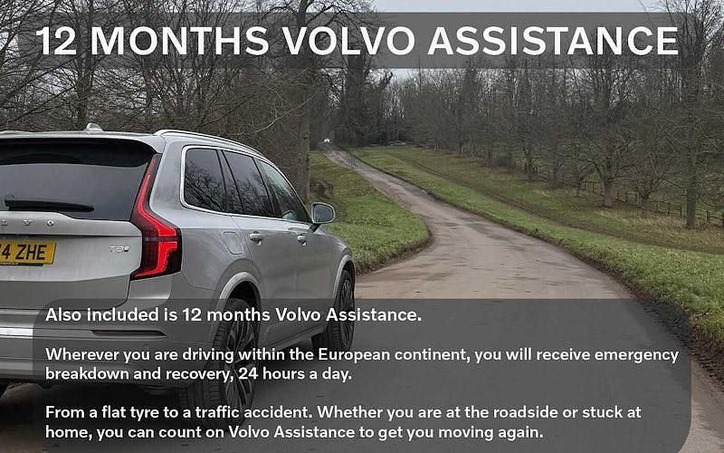 Used 2026 Volvo XC40 Plus SUV | £31,495 (Good price) - Image 1/1