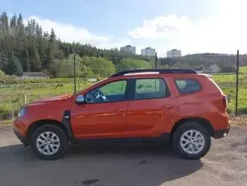 Used Dacia Duster Expression 90 HP (66 kW) 2023 Orange SUV
