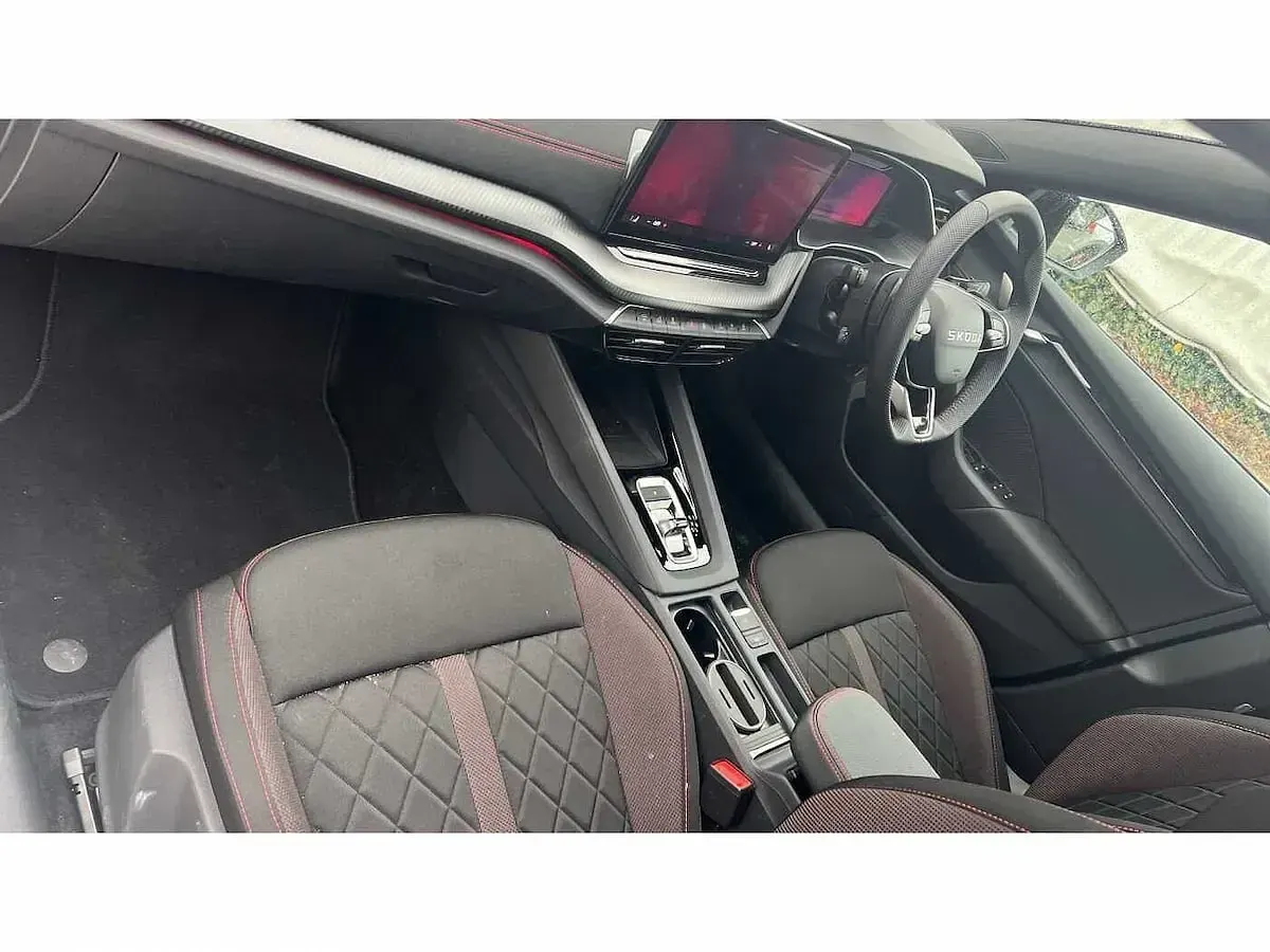 Used Skoda Octavia vRS 265 HP (194 kW) 2025 Other Estate