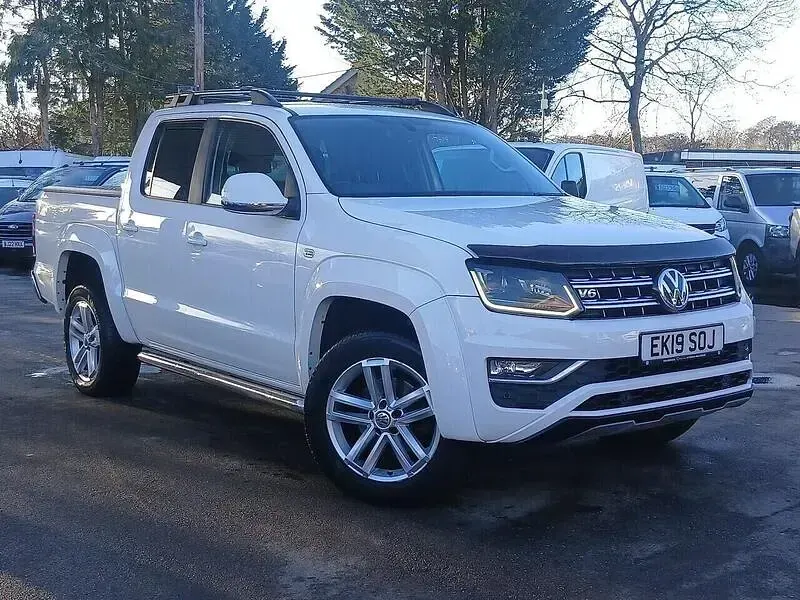 Gebraucht Skoda Karoq 150 PS (110 kW) 2019 Weiß SUV
