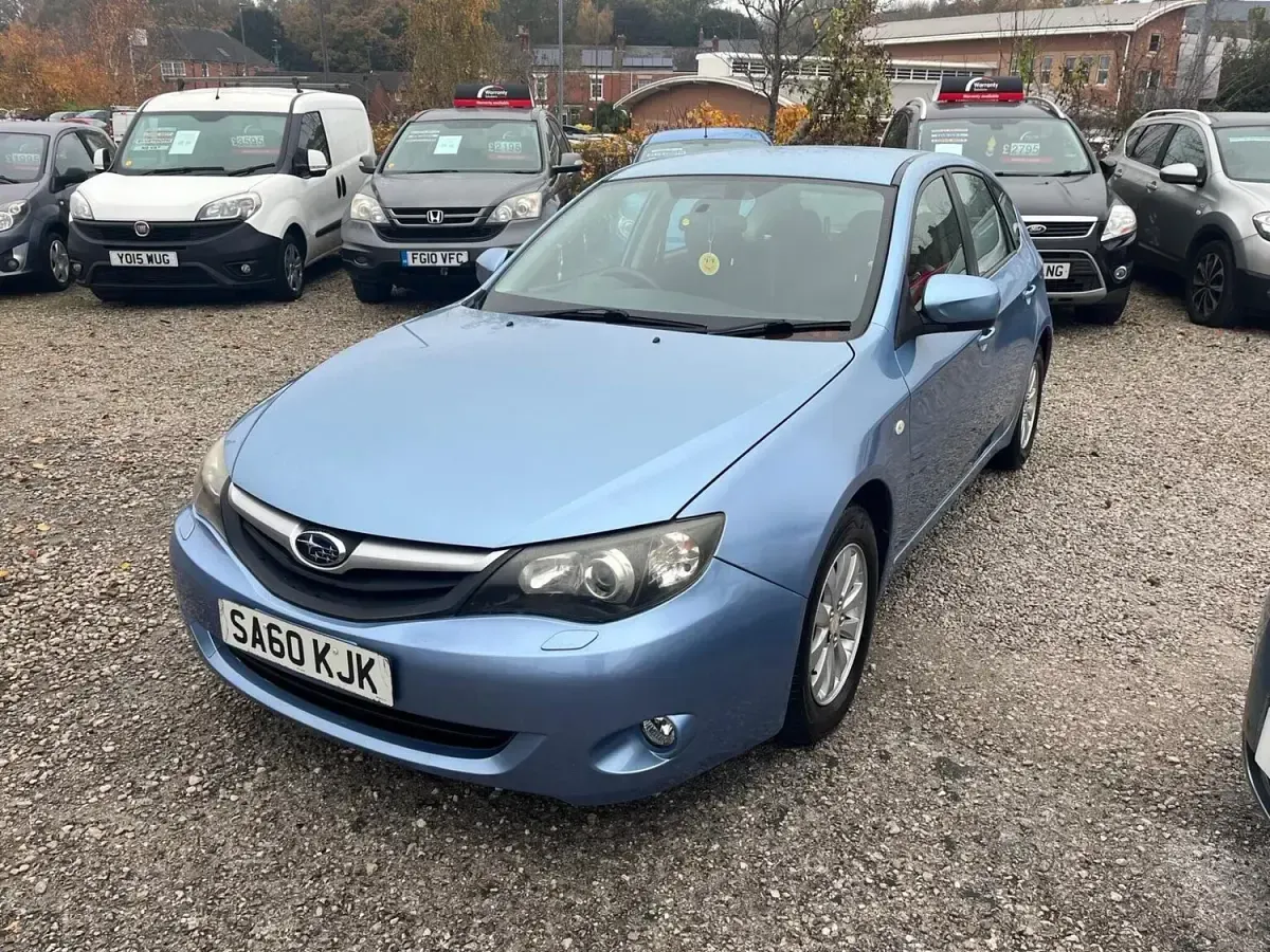 Begagnad Subaru Impreza 2010 Blå Halvkombi