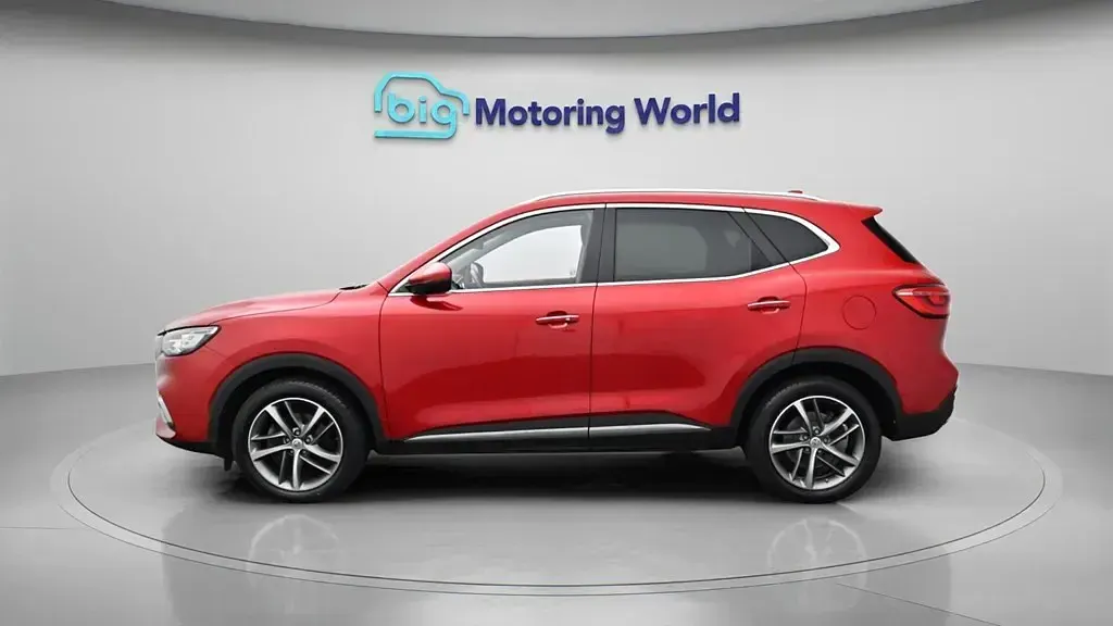 Usado MG HS 2023 Vermelho SUV