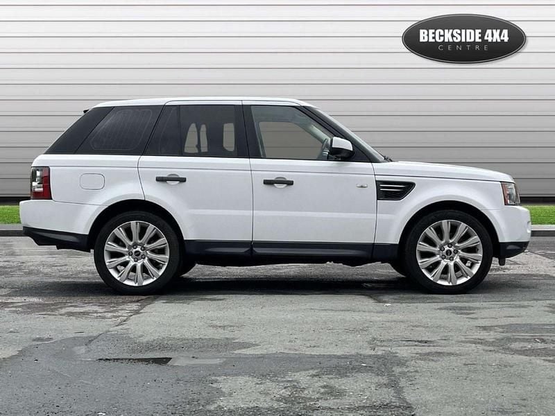 Used Land Rover Range Rover SE 313 HP (230 kW) 2010 White SUV