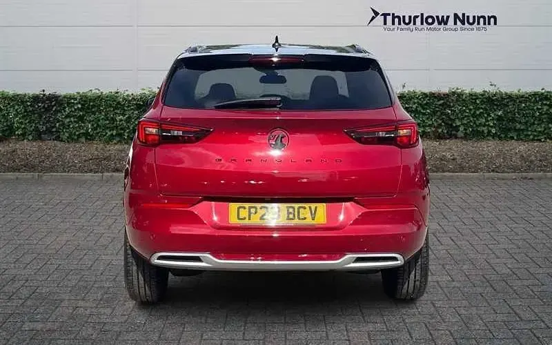 Used Vauxhall Grandland X Ultimate 131 HP (96 kW) 2023 Red SUV