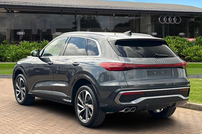 New Audi Q5 S-Line 2025 Grey SUV
