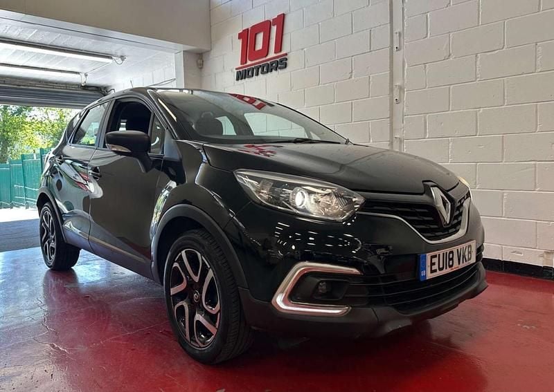 Second-hand Renault Captur Dynamique 90 CP (66 kW) 2018 Negru SUV