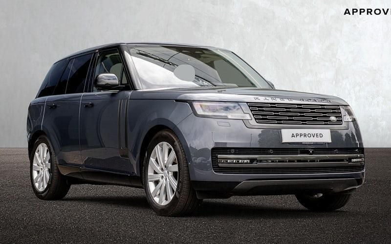 Used 2026 Land Rover Range Rover SE SUV | £97,521 - Image 1/4