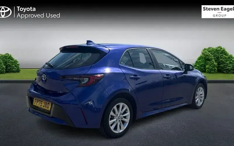 Used Toyota Corolla 178 HP (130 kW) 2026 Hatchback
