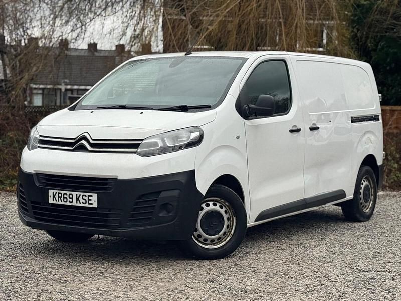 Used Citroën Dispatch 2019 White MPV