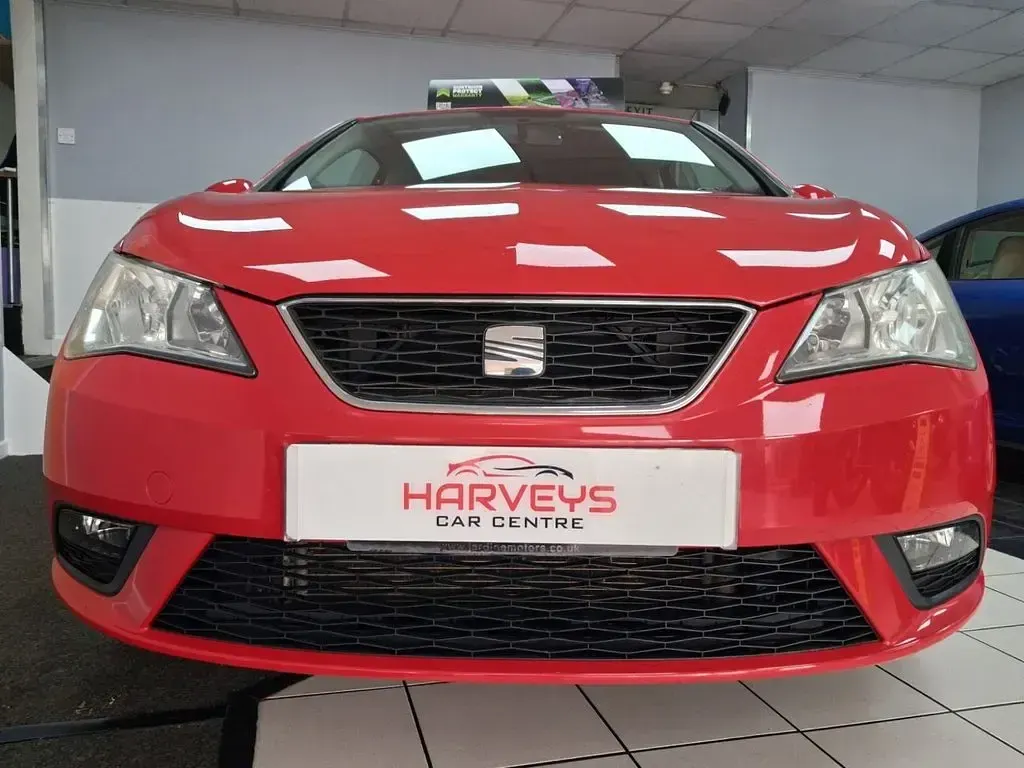 Used Seat Ibiza Sport 85 HP (62 kW) 2012 Red Coupe