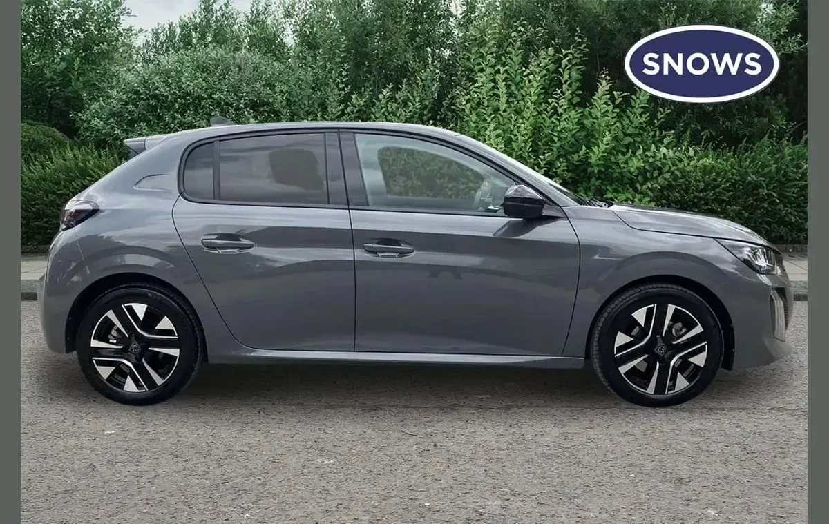 Used Peugeot 208 Allure 101 HP (74 kW) 2025 Grey Hatchback