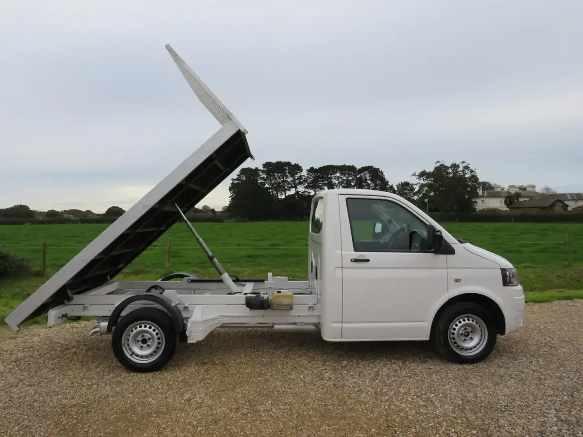 Second-hand VW Transporter 140 CP (102 kW) 2013 Alb Van
