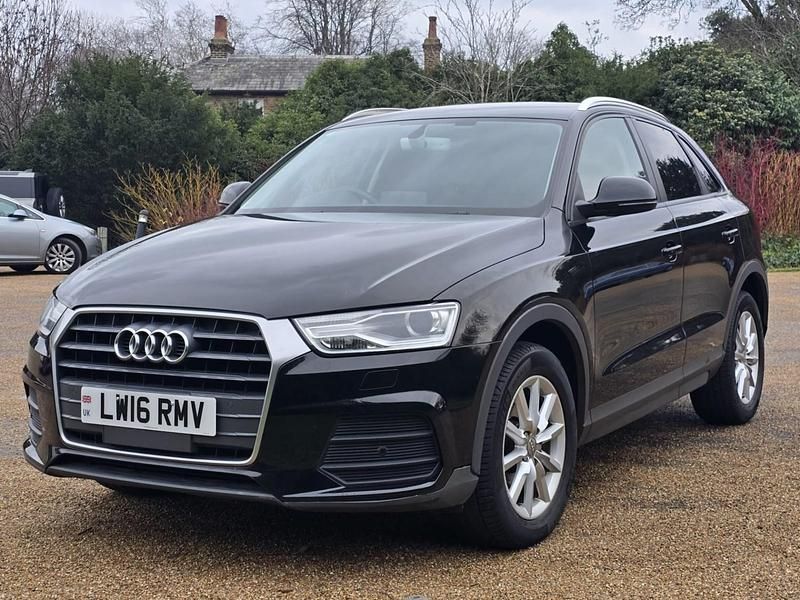 Używany Audi Q3 S-Line 2016 Czarny SUV