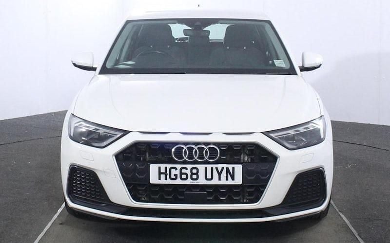 Used Audi A1 Sportback Sport 150 HP (110 kW) 2019 White Hatchback