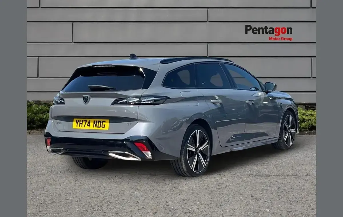 Used Peugeot 308 GTi 130 HP (95 kW) 2024 Grey Estate