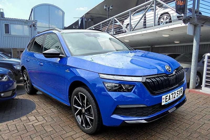 Used Skoda 110 R Monte Carlo 81 HP (59 kW) 2023 Energy blue Estate