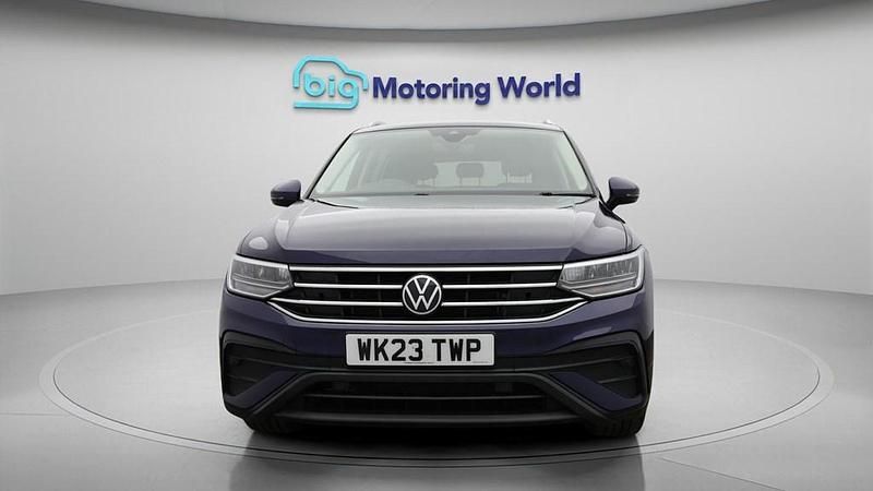 Usado VW Tiguan Allspace S 150 HP (110 kW) 2023 Azul SUV