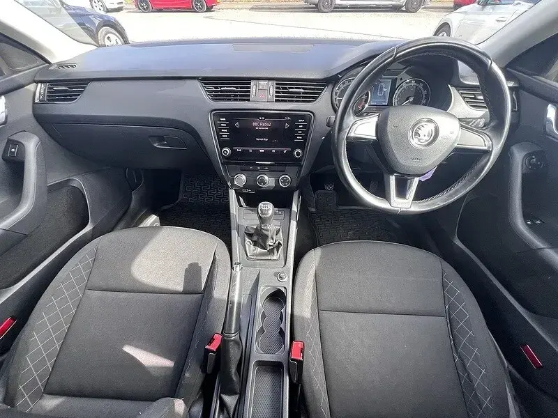 Used Skoda Octavia 113 HP (83 kW) 2026 Grey Estate