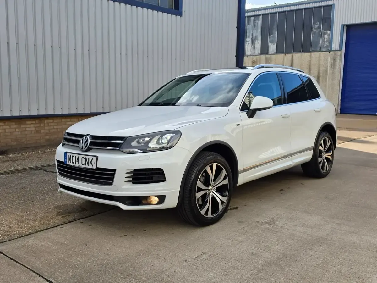 Used VW Touareg R-line 245 HP (180 kW) 2014 White SUV