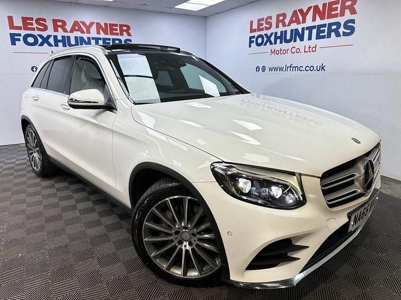 White Used 2015 Mercedes GLC220 AMG line SUV | £15,499 (Fair price) - Image 1/4