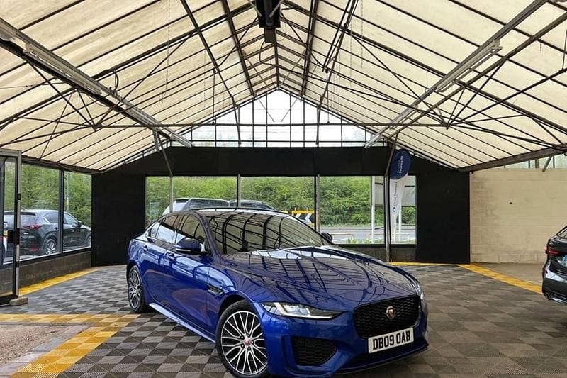 Used Jaguar XE R-Dynamic 180 HP (132 kW) 2020 Blue Sedan