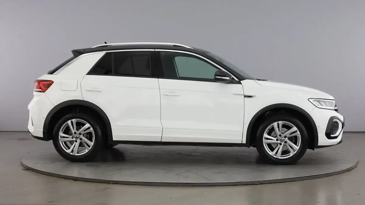 Used VW T-Roc R-line 150 HP (110 kW) 2022 White SUV