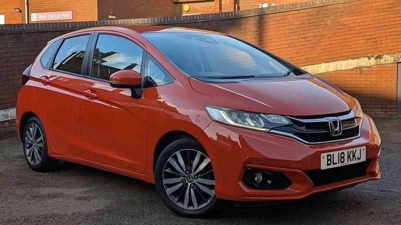 Used Honda Jazz EX 102 HP (75 kW) 2018 Orange Hatchback
