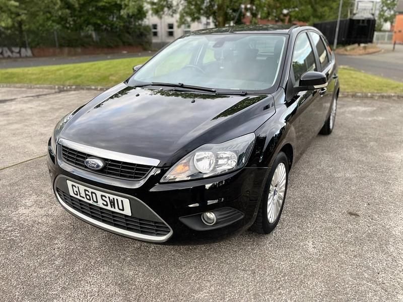 Black Used 2011 Ford Focus Titanium Hatchback | £1,395 (Super price) - Image 1/4