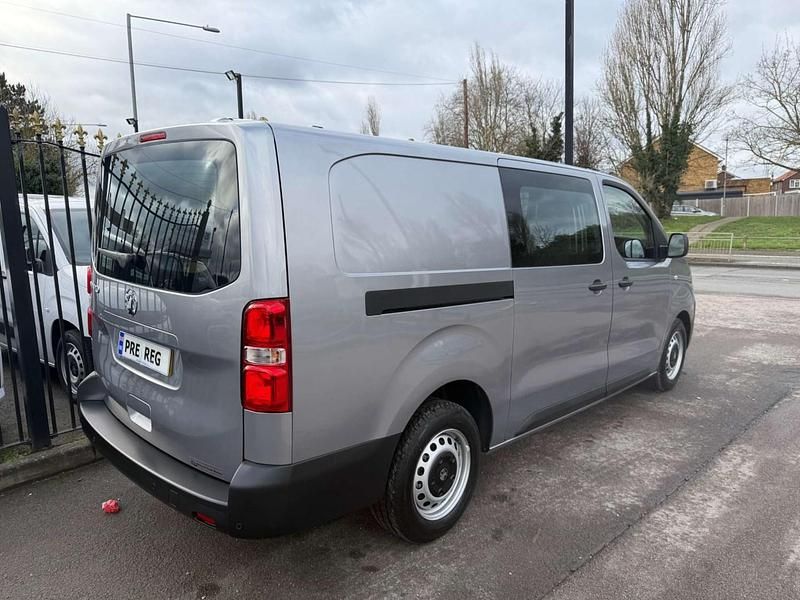 New Vauxhall Vivaro 143 HP (105 kW) 2026 Unknown MPV