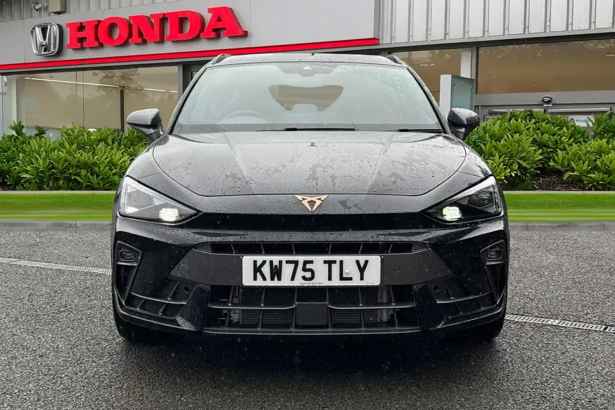 New Cupra Leon 150 HP (110 kW) 2026 Black Estate