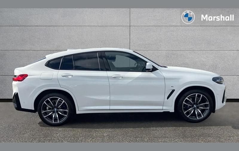 Used BMW X4 M Sport 187 HP (137 kW) 2025 White SUV