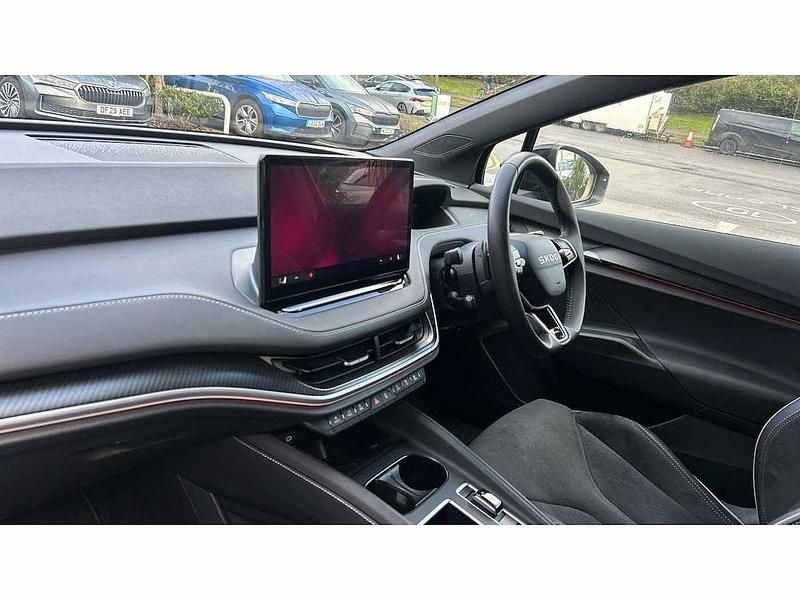 Used Skoda Elroq SportLine 210 kW (286 HP) 2025 Black SUV