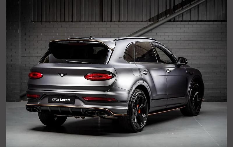 Used Bentley Bentayga 542 HP (398 kW) 2025 Grey SUV